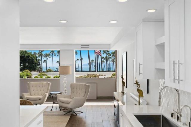 1820 Avenida del Mundo 101, Coronado, CA 92118