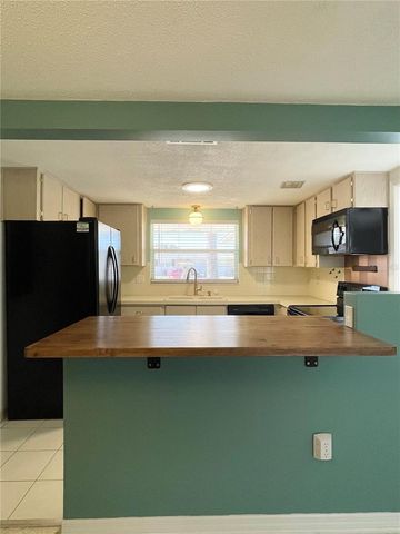 10120 WILLOW DRIVE, Port Richey, FL 34668