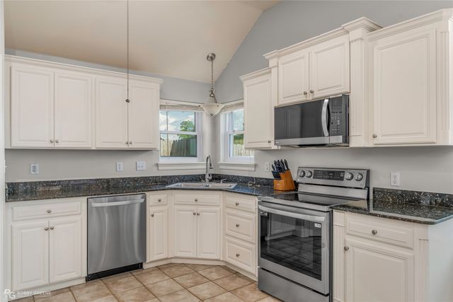 1014 Creole Drive, Bossier City, LA 71111