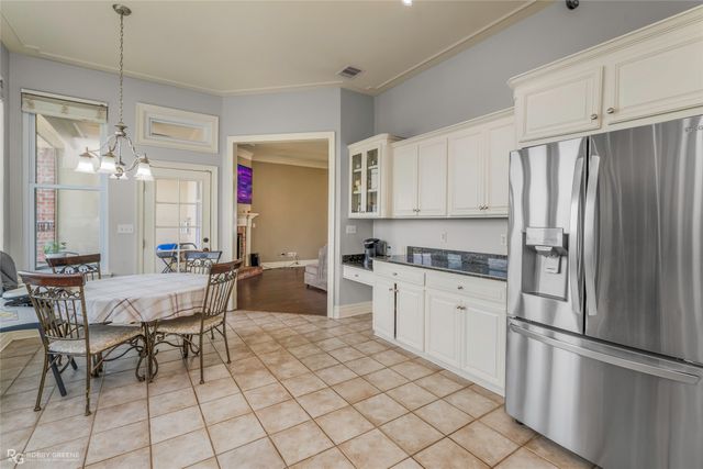 1014 Creole Drive, Bossier City, LA 71111