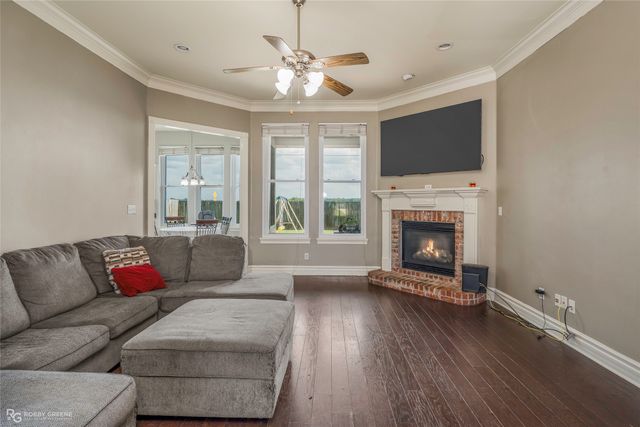 1014 Creole Drive, Bossier City, LA 71111