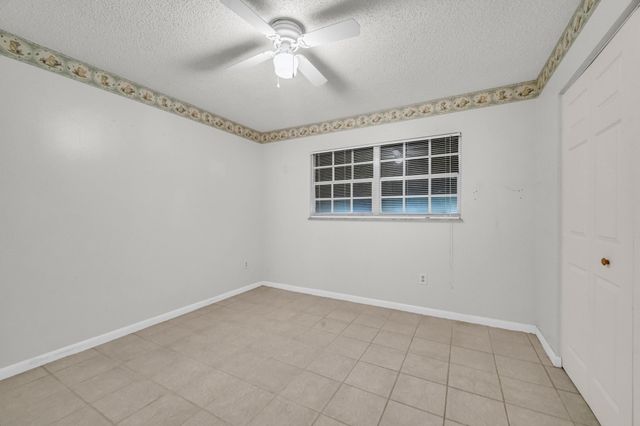 5406 Sunset Boulevard, Fort Pierce, FL 34982