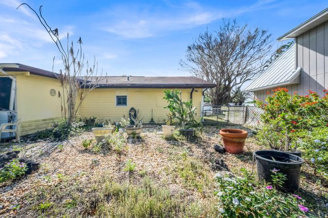 5406 Sunset Boulevard, Fort Pierce, FL 34982