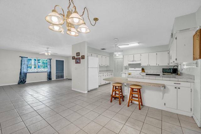 5406 Sunset Boulevard, Fort Pierce, FL 34982