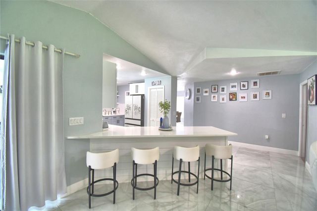 8610 STATE ROAD 33 N, Lakeland, FL 33809