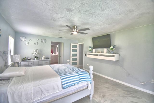 8610 STATE ROAD 33 N, Lakeland, FL 33809
