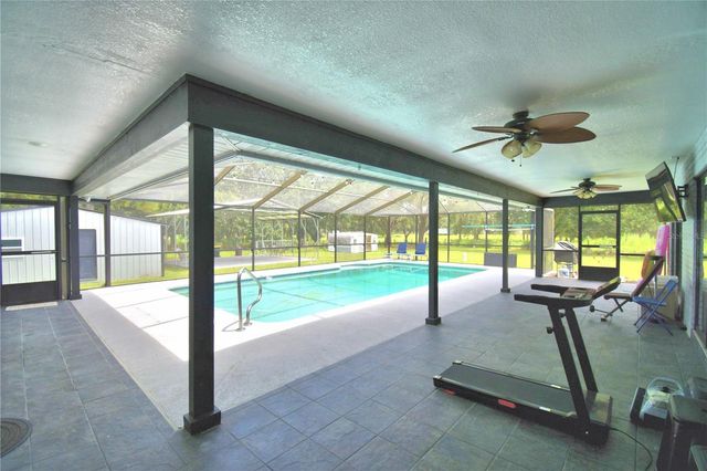8610 STATE ROAD 33 N, Lakeland, FL 33809
