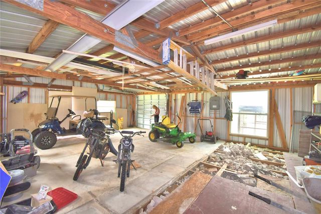 8610 STATE ROAD 33 N, Lakeland, FL 33809