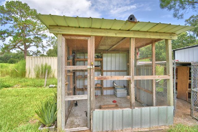 8610 STATE ROAD 33 N, Lakeland, FL 33809