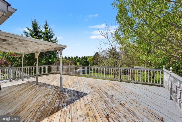 740 ALUM ROCK RD, New Park, PA 17352