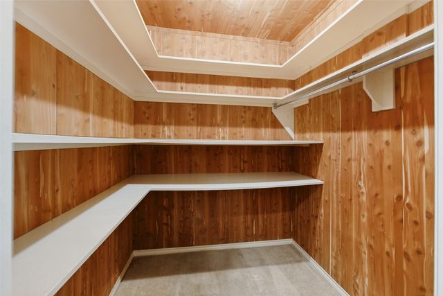 6920 Echo Bluff Drive, Dallas, TX 75248