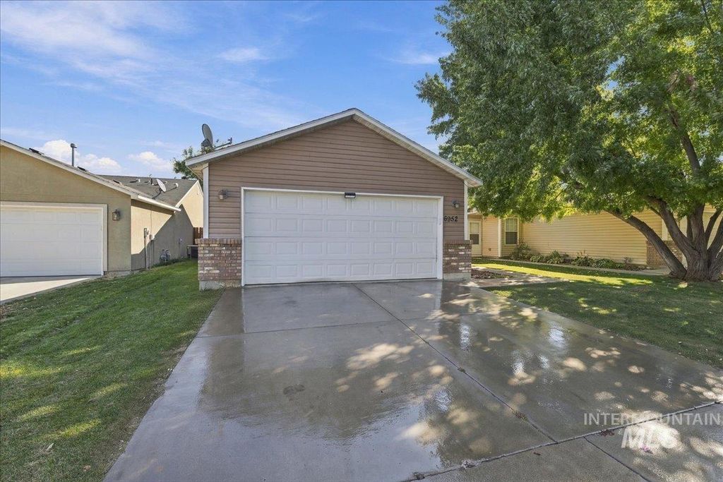 6952 S Dewberry, Boise, ID 83709 photo 3