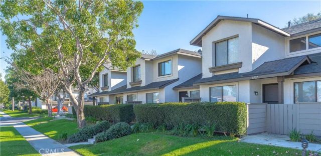 1935 W Clipper 50, Anaheim, CA 92801