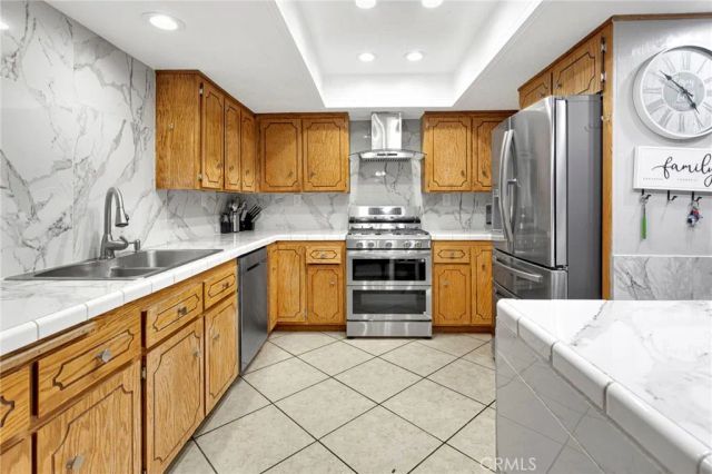 12790 Patoka Court, Apple Valley, CA 92308