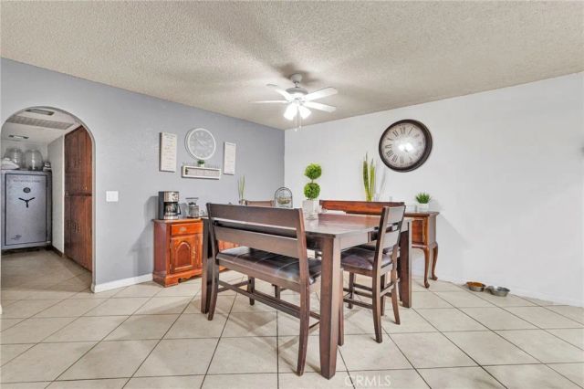 12790 Patoka Court, Apple Valley, CA 92308