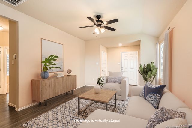 2066 Chelsea, New Braunfels, TX 78130