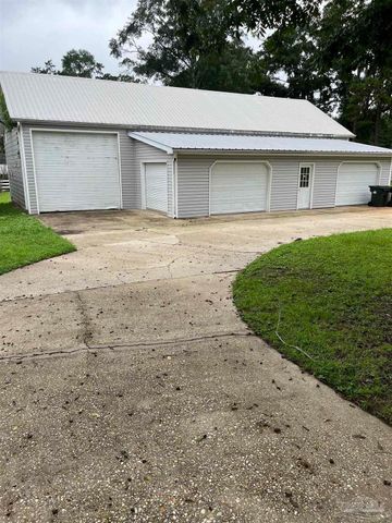 3135 Hwy 196, Molino, FL 32533