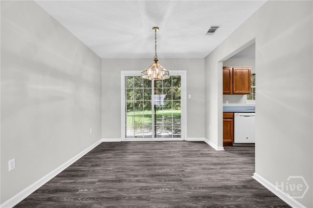 27 Dover Drive, Richmond Hill, GA 31324