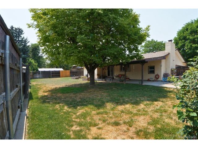 2 Verdosa Dr, Pueblo, CO 81005