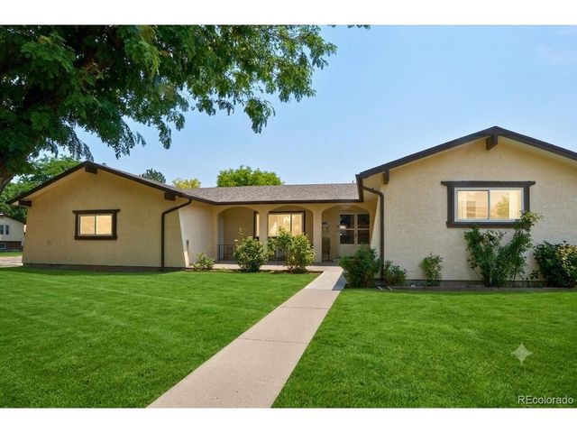 2 Verdosa Dr, Pueblo, CO 81005