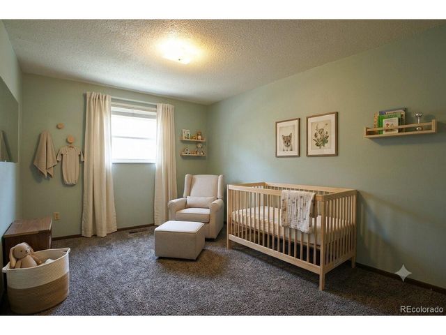 2 Verdosa Dr, Pueblo, CO 81005