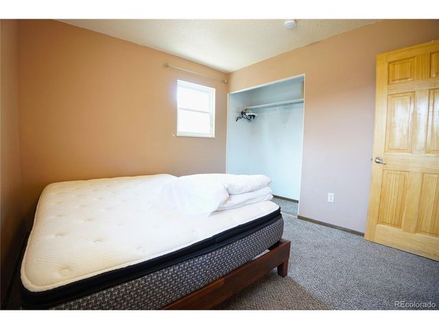 2 Verdosa Dr, Pueblo, CO 81005