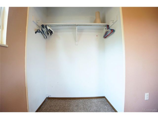 2 Verdosa Dr, Pueblo, CO 81005