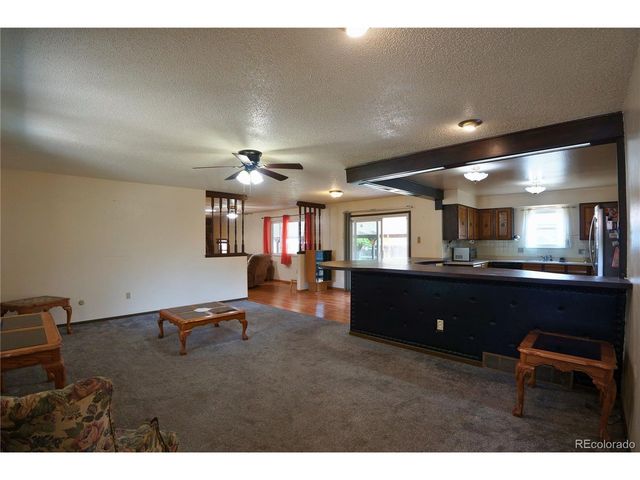 2 Verdosa Dr, Pueblo, CO 81005