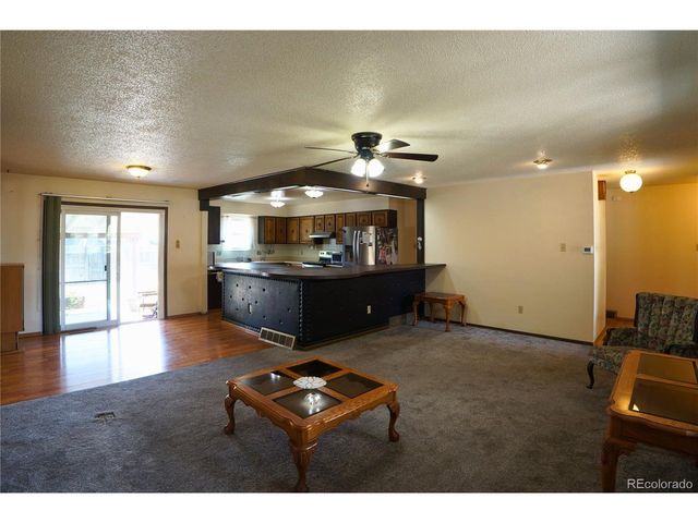 2 Verdosa Dr, Pueblo, CO 81005