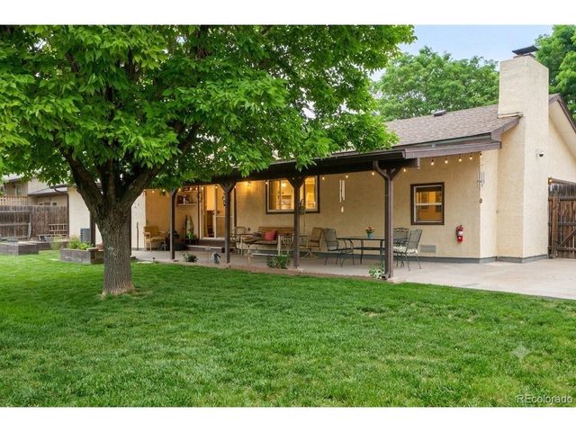 2 Verdosa Dr, Pueblo, CO 81005