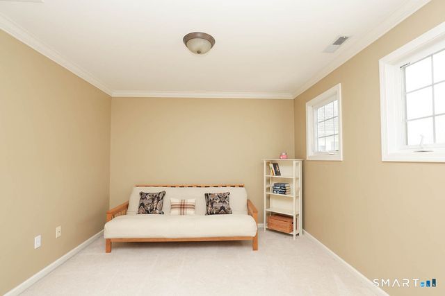 38 Bradford Walk 38, Farmington, CT 06032