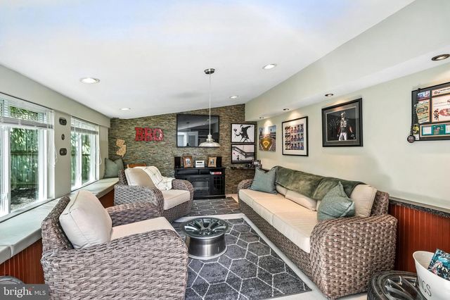 267 HARVARD AVE, Collingswood, NJ 08108