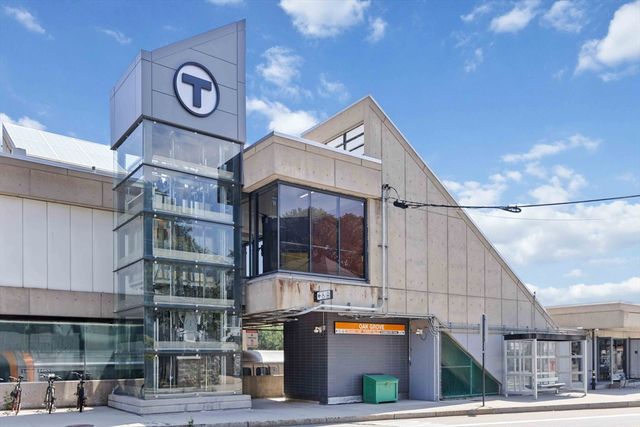 1 Glenwood St 5, Malden, MA 02148