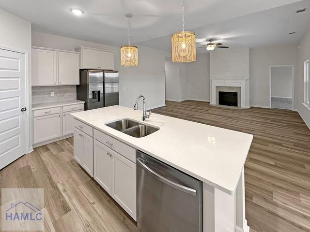 625 Deer Meadow Way, Allenhurst, GA 31301