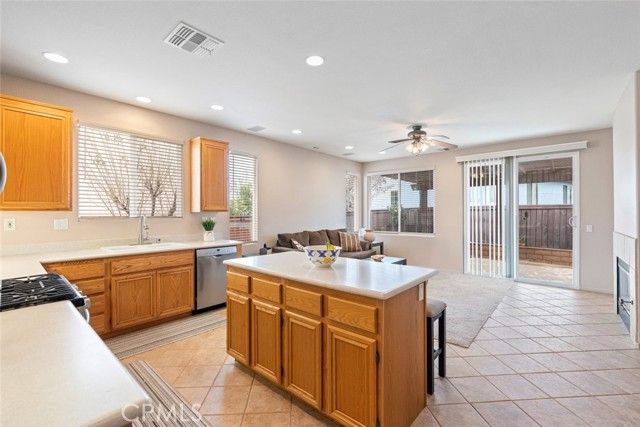 40336 Torrey Pines, Murrieta, CA 92563