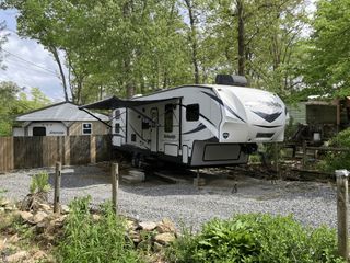 44 Arapaho Trl, Crossville, TN 38572