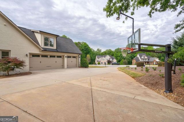 2221 Gentry Lane, Statham, GA 30666
