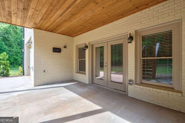 2221 Gentry Lane, Statham, GA 30666