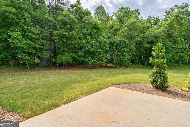2221 Gentry Lane, Statham, GA 30666