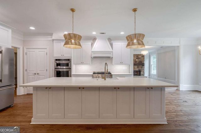 2221 Gentry Lane, Statham, GA 30666