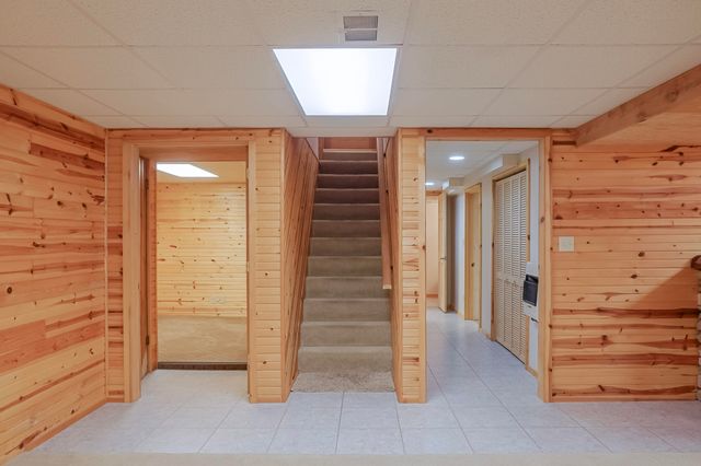 9330 Keilman Street, St. John, IN 46373