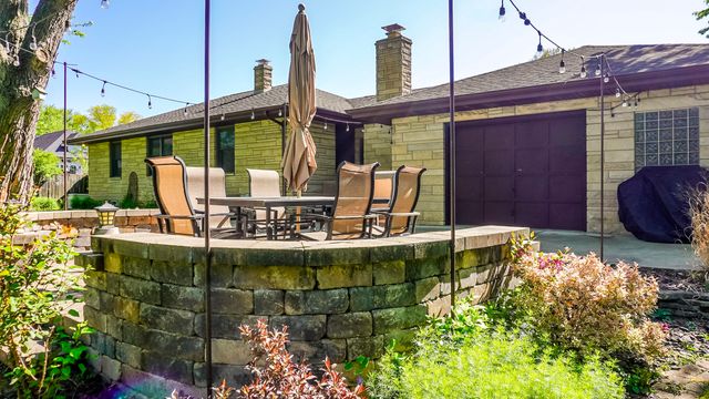 9330 Keilman Street, St. John, IN 46373