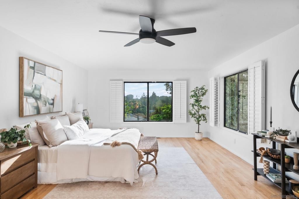 Image 15 of property listing at 4557 Mayapan Dr, La Mesa, CA 91941