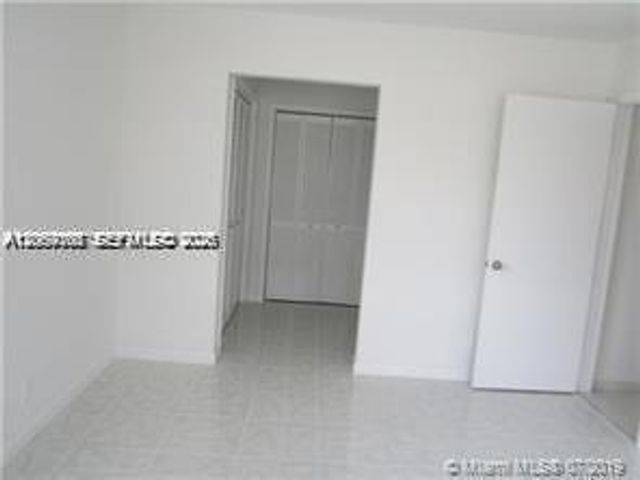 16701 NE 14th Ave 203, Miami, FL 33162