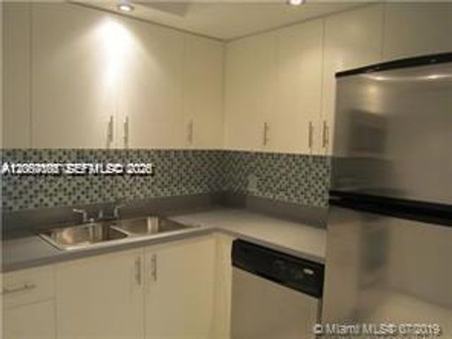 16701 NE 14th Ave 203, Miami, FL 33162