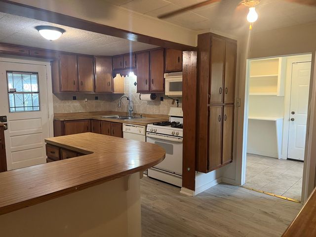 2605 Delafield Street, Houston, TX 77023