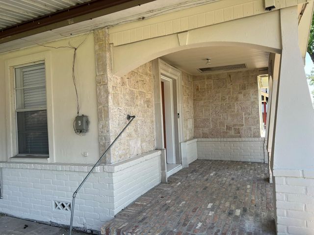 2605 Delafield Street, Houston, TX 77023