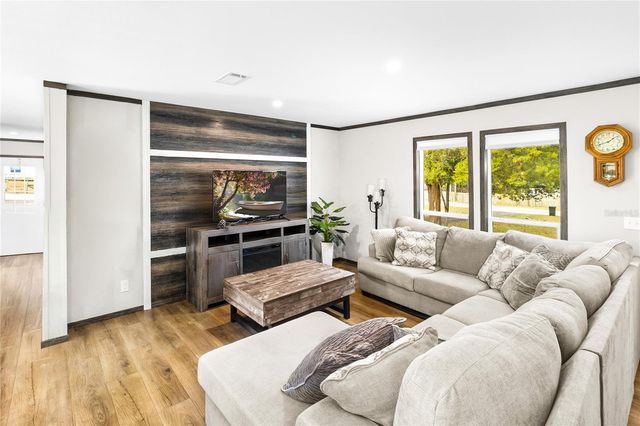 10850 NE 110TH LANE, Archer, FL 32618