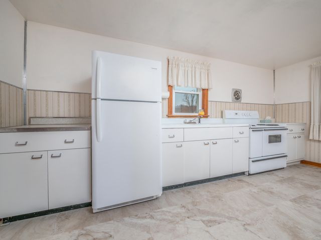 48 Burks Court, West Liberty, KY 41472