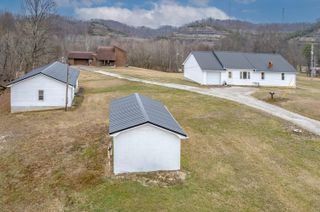 48 Burks Court, West Liberty, KY 41472